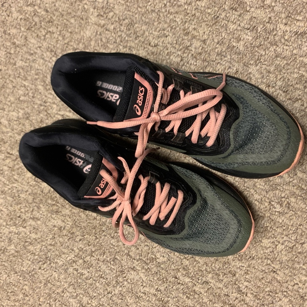 asics tennis shoes